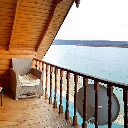 Hotel Перлина Дністра à Rudkovtsy Extérieur photo