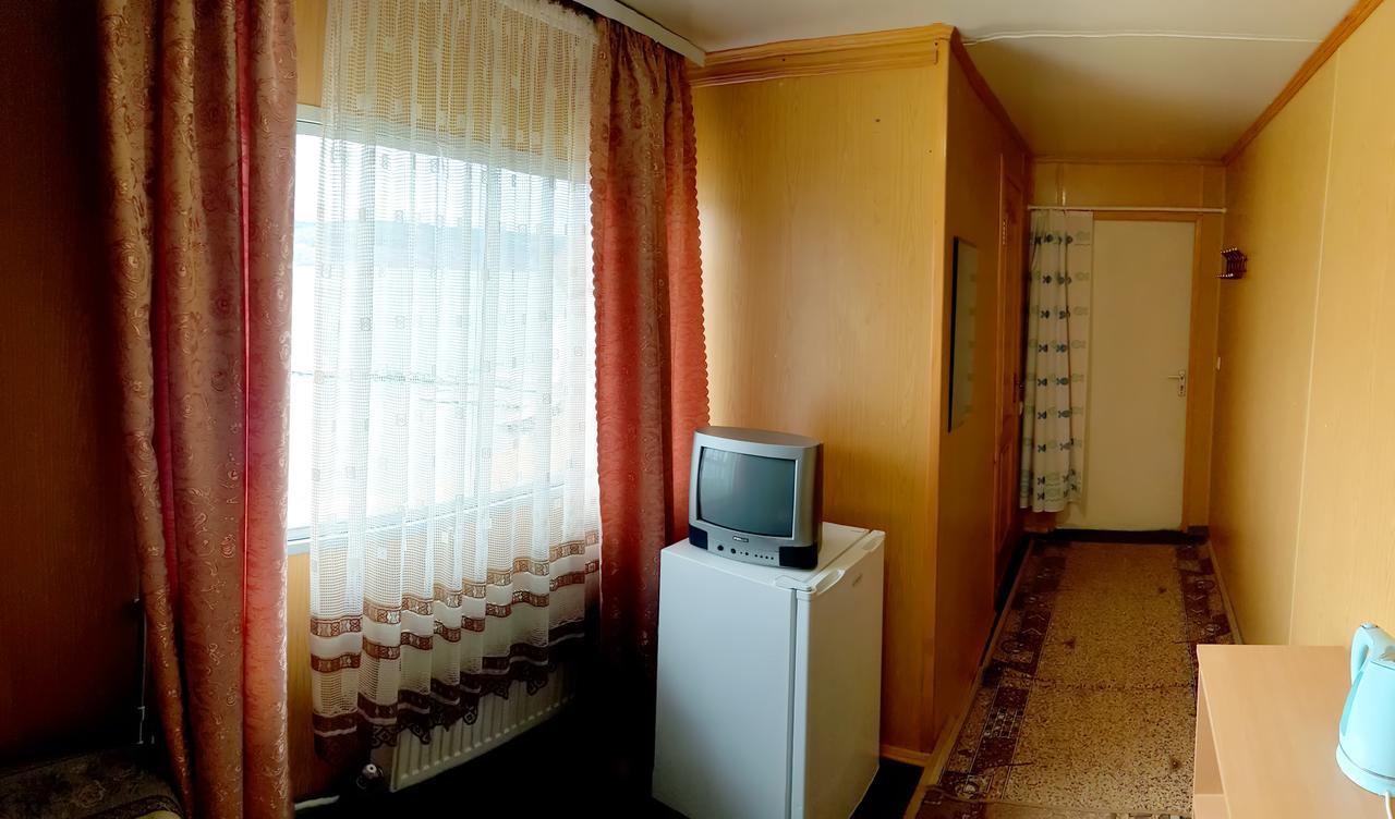 Hotel Перлина Дністра à Rudkovtsy Extérieur photo